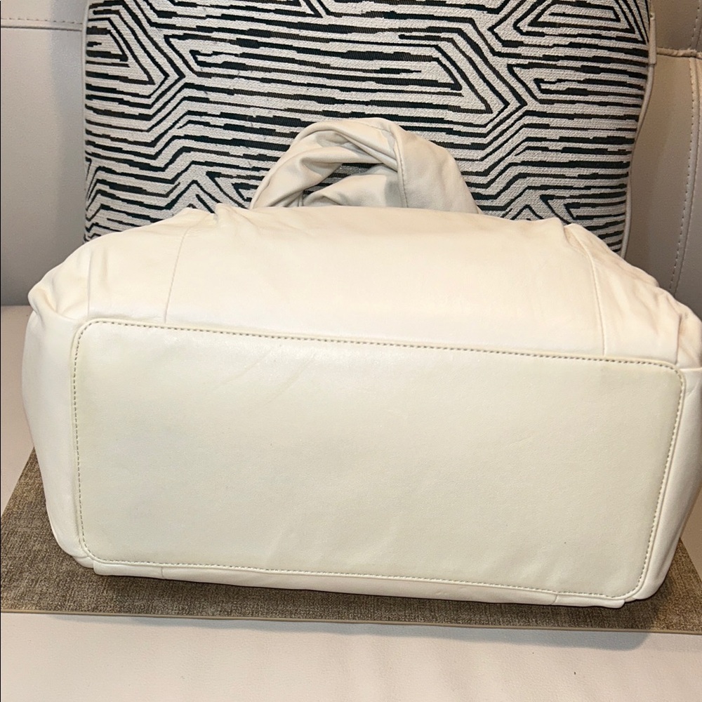 Coach White Leather Bag NWT - Picture 7 of 15